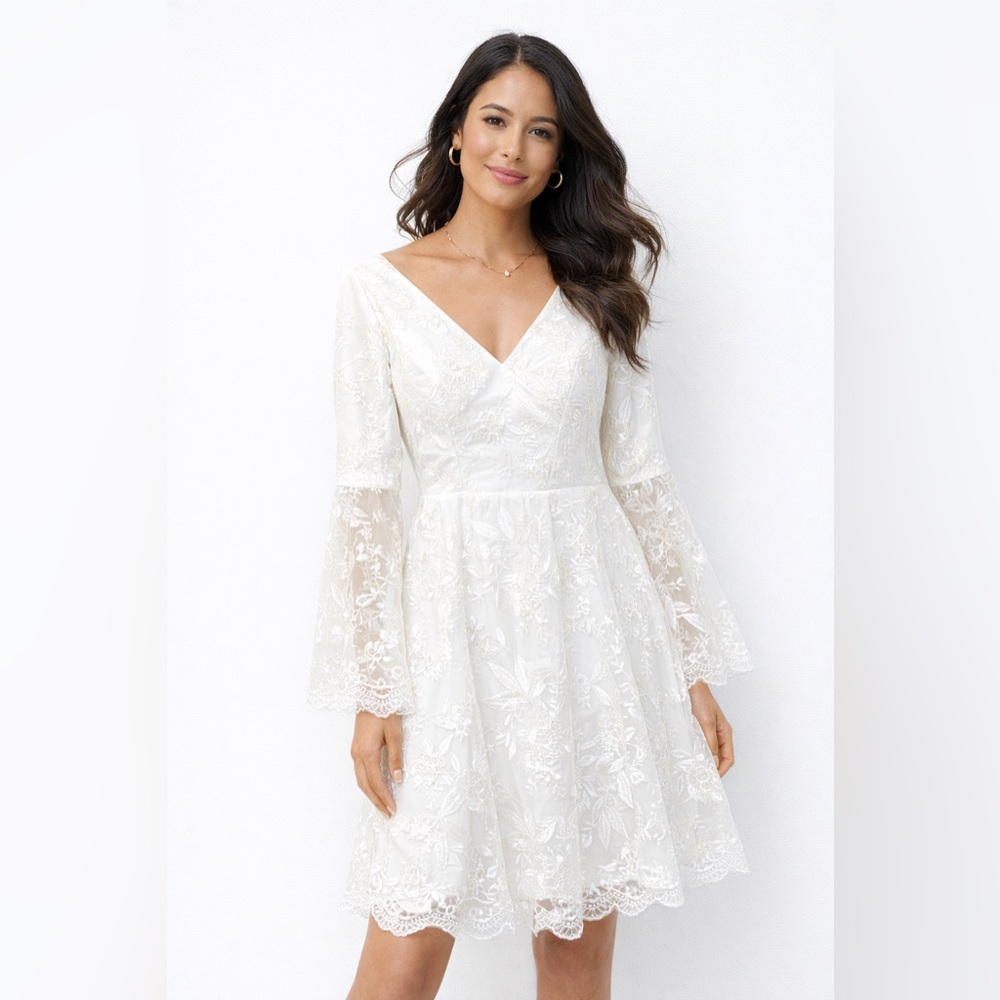 Elegant White Floral Laced Midi Dress -